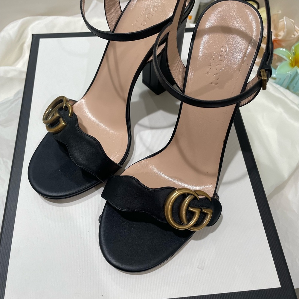 Elegant Black Women's Sandals